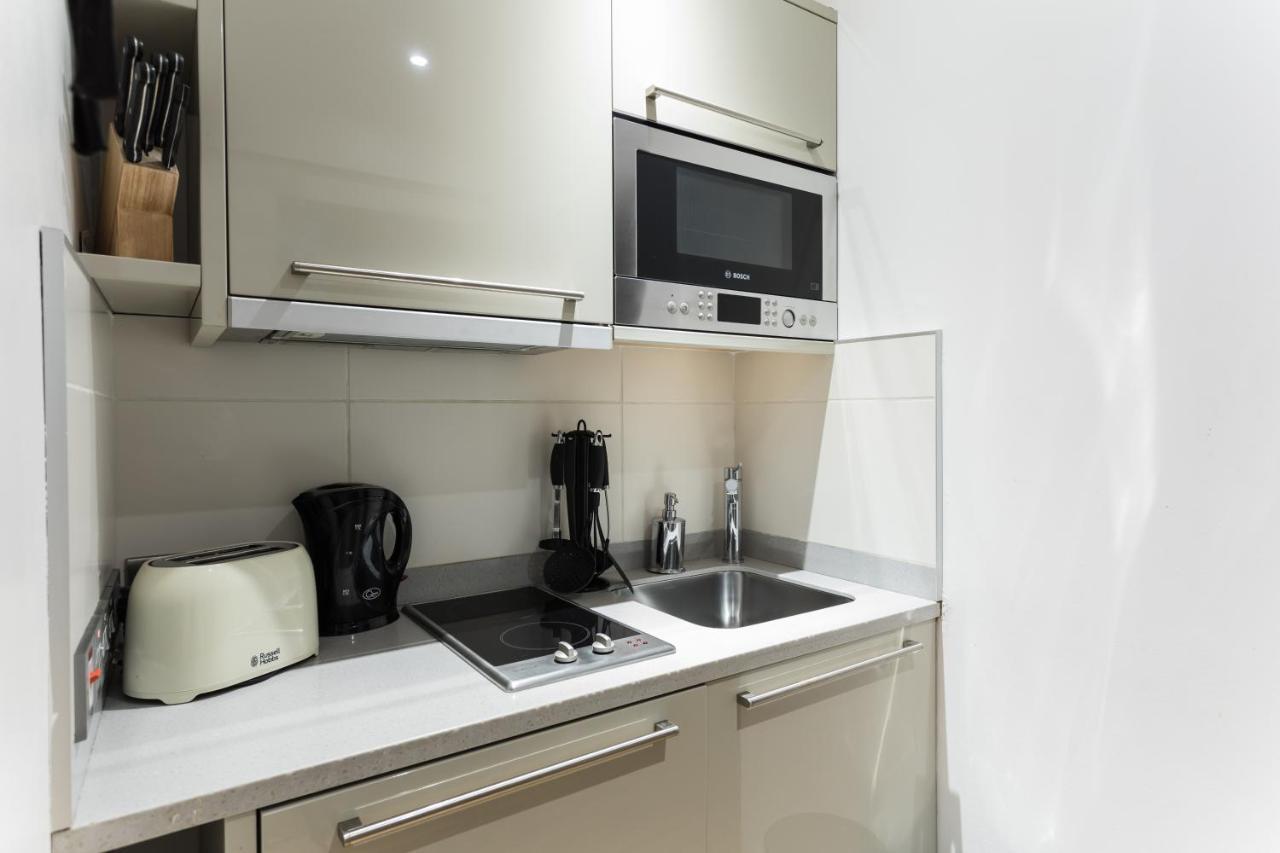 Space Aparthotel Лондон Экстерьер фото