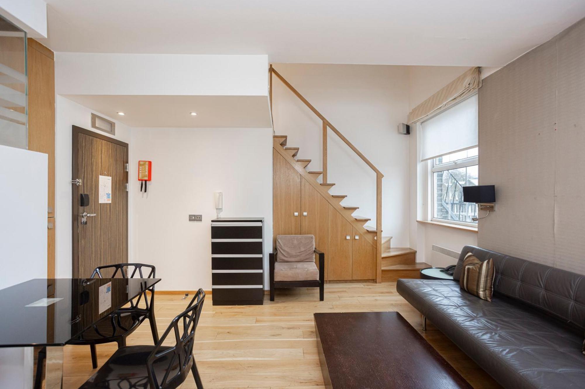 Space Aparthotel Лондон Экстерьер фото