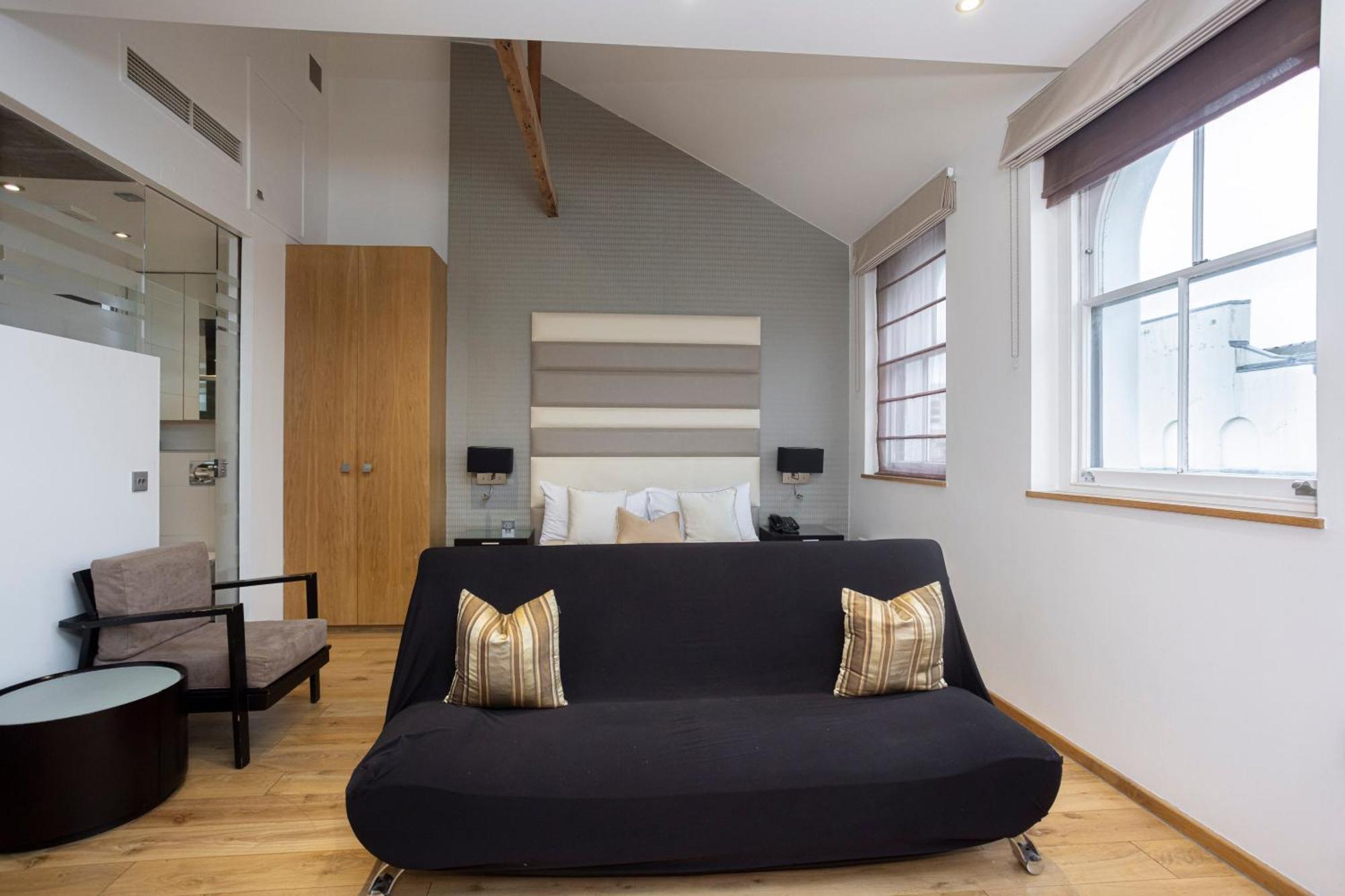Space Aparthotel Лондон Экстерьер фото