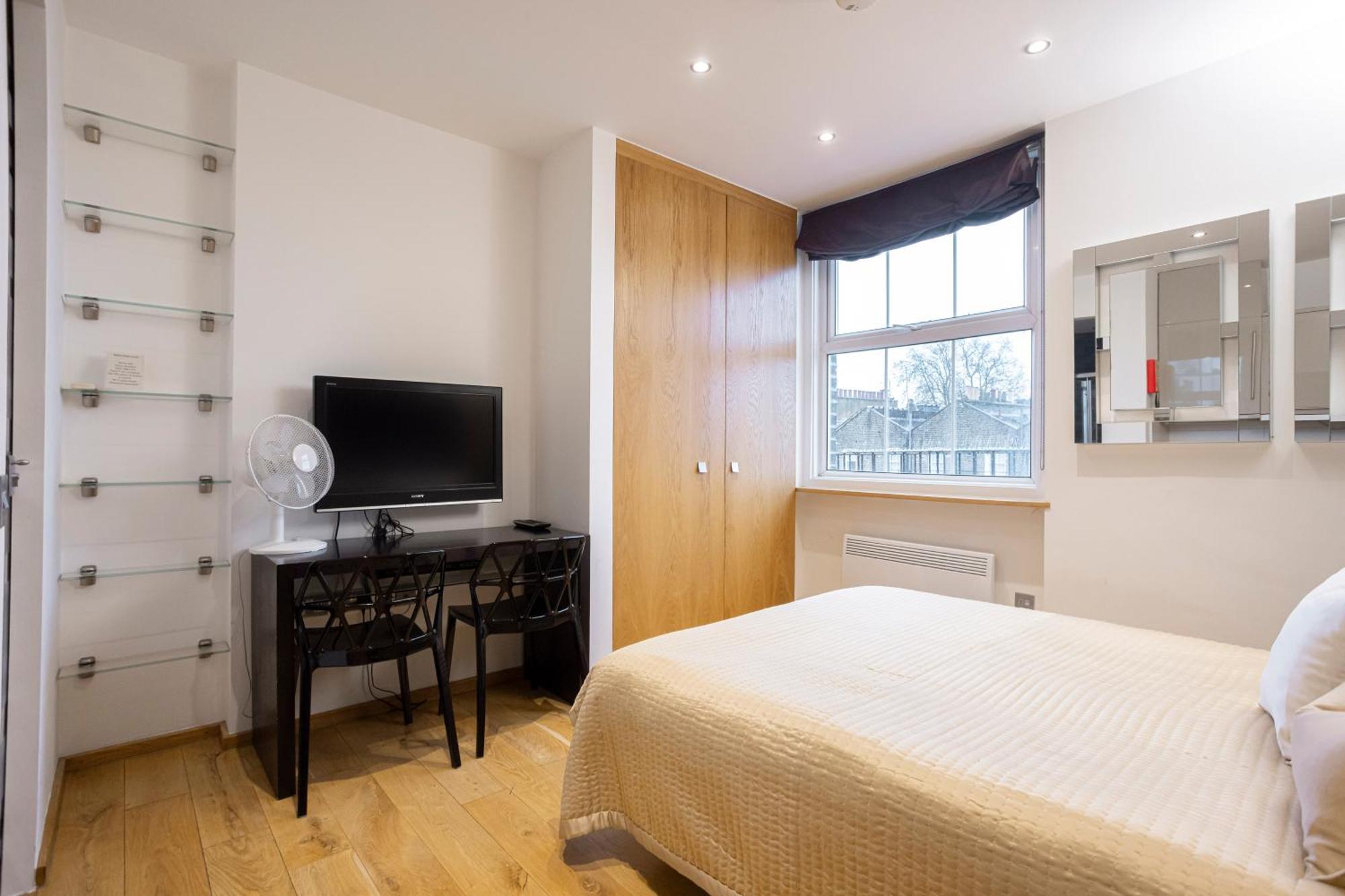 Space Aparthotel Лондон Экстерьер фото