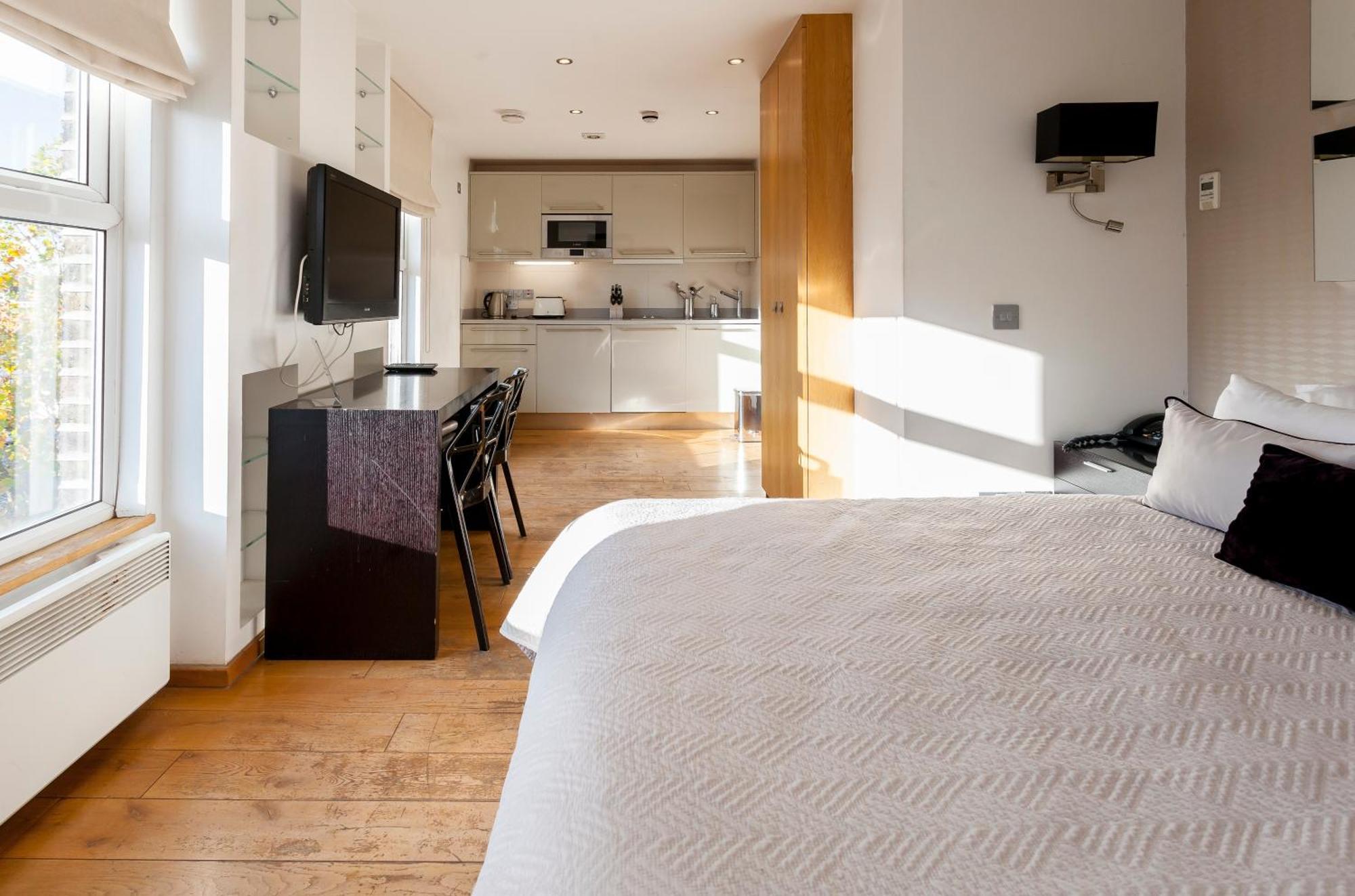 Space Aparthotel Лондон Экстерьер фото